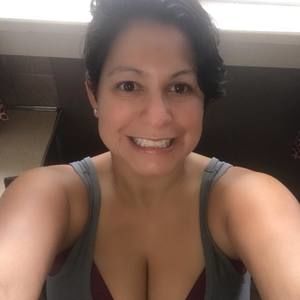 Meet your Posher, Stacy